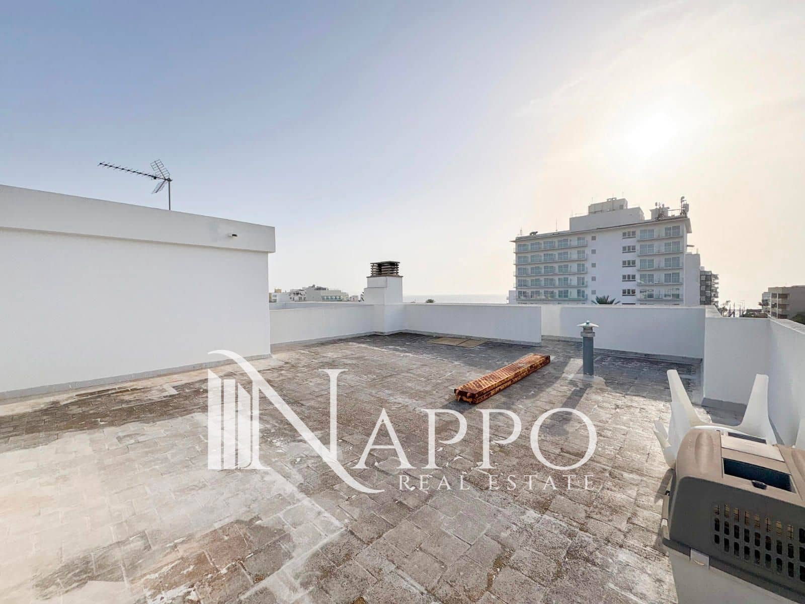 4 sovrum Takvåning till salu i Palma de Mallorca med garage - 669 000 € (Ref: 9473217)