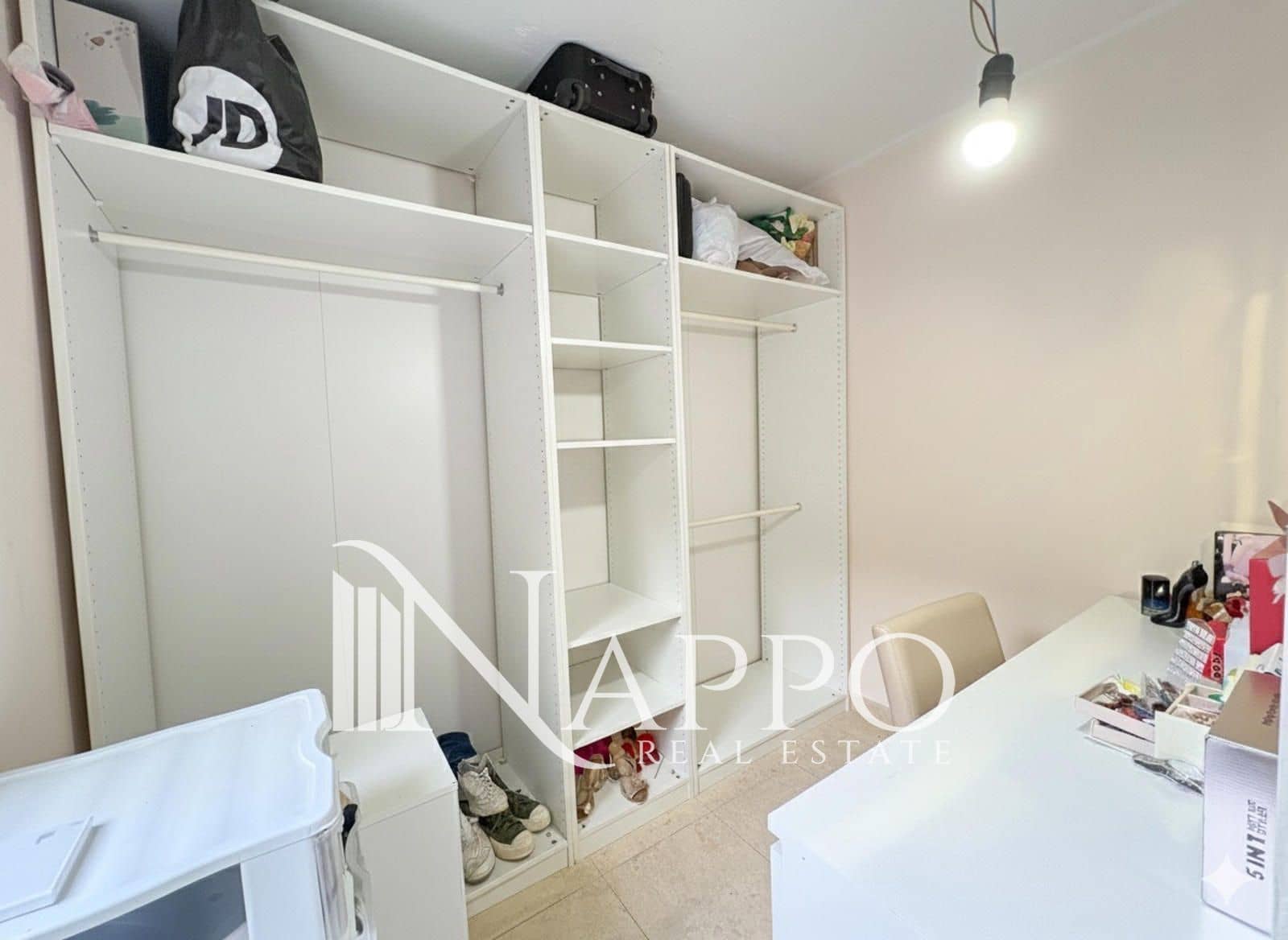 3 bedroom Flat for sale in Palma de Mallorca - € 290,000 (Ref: 9473626)