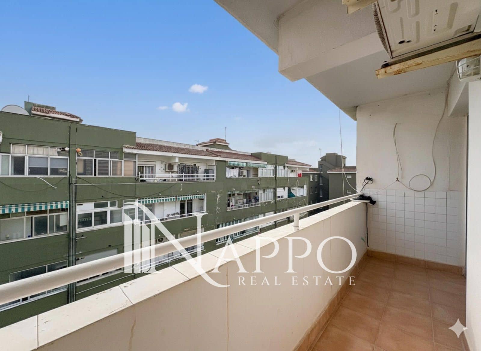 3 bedroom Flat for sale in Palma de Mallorca - € 290,000 (Ref: 9473626)