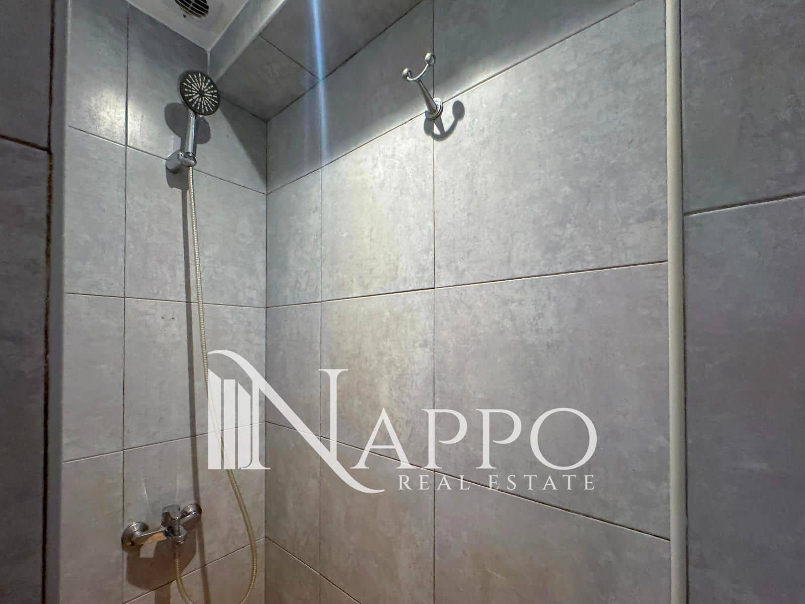 2 soverom Leilighet til leie i Magalluf med svømmebasseng - € 1 350 (Ref: 9476267)