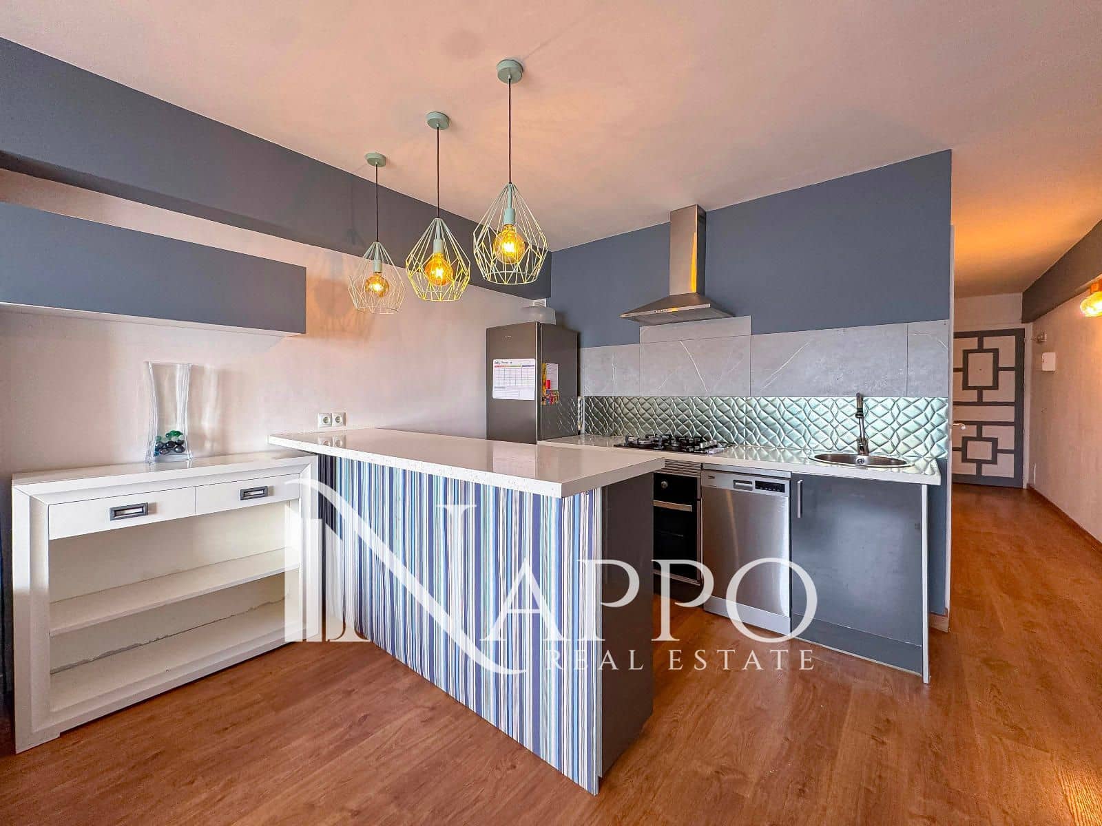 2 soverom Leilighet til leie i Magalluf med svømmebasseng - € 1 350 (Ref: 9476267)