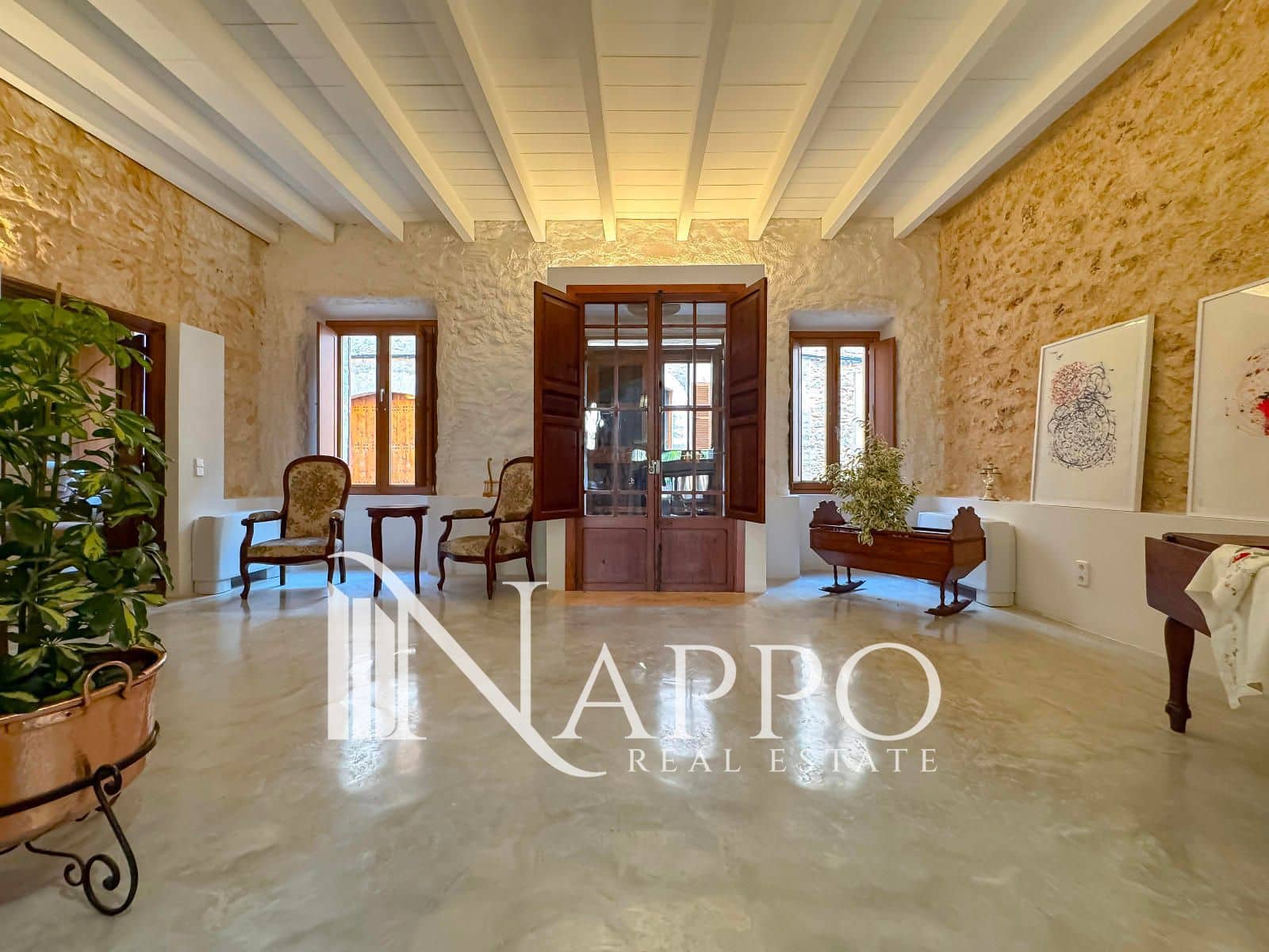 4 bedroom Villa for rent in Sencelles with pool garage - € 4,000 (Ref: 9480734)