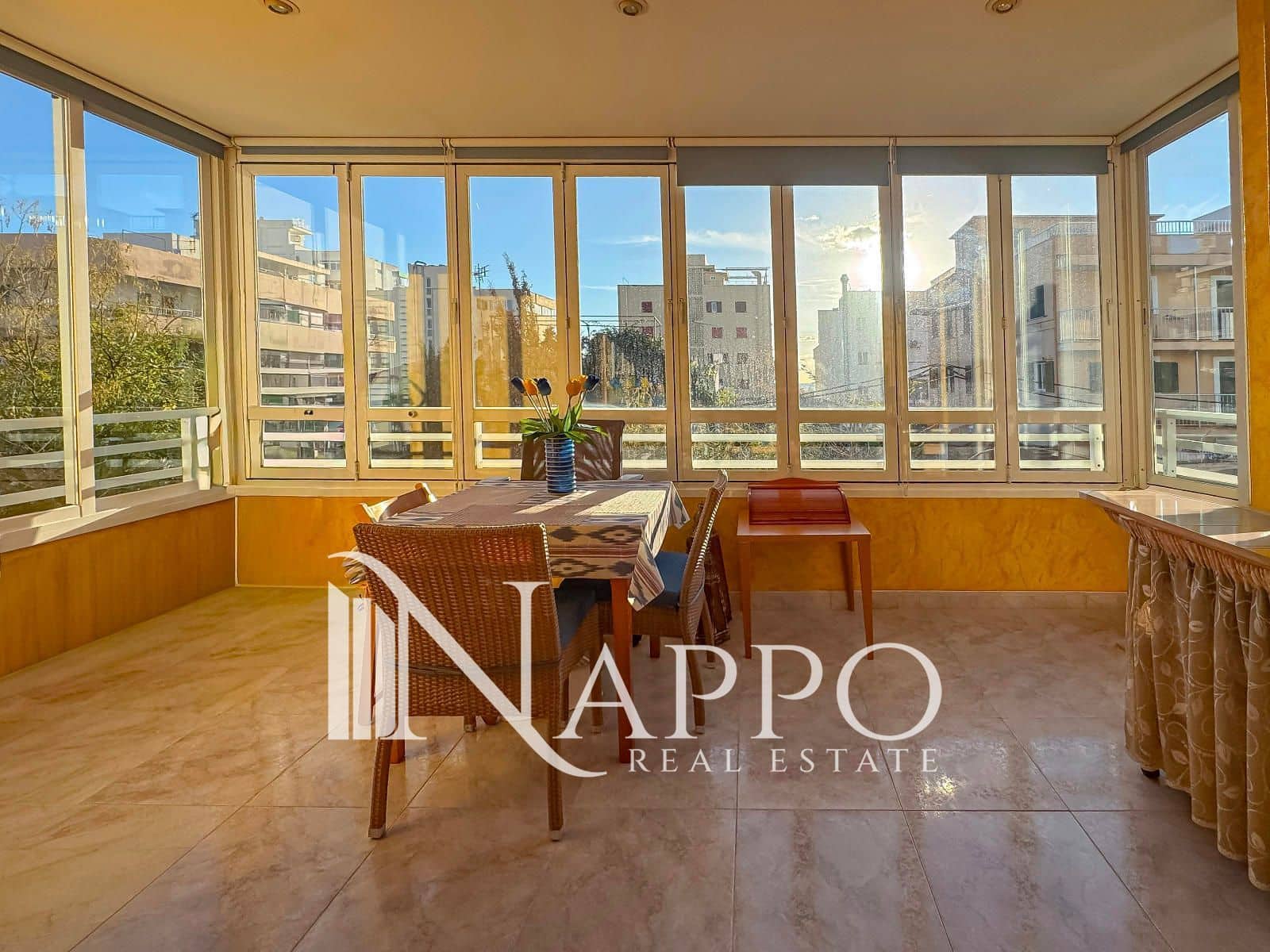 3 bedroom Flat for sale in Can Pastilla - € 549,000 (Ref: 9483596)