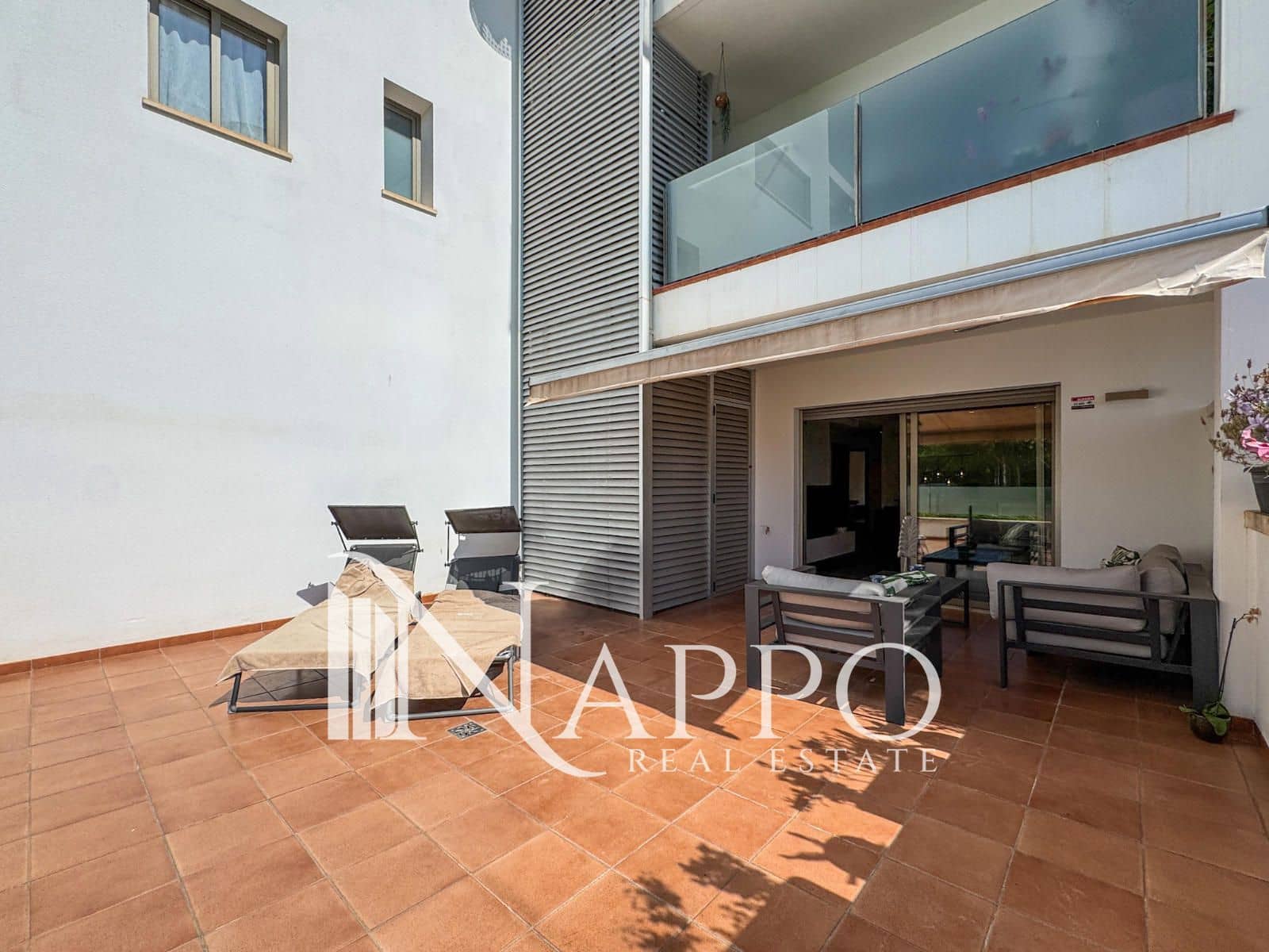 3 bedroom Flat for sale in Palma de Mallorca with pool garage - € 739,000 (Ref: 9483598)