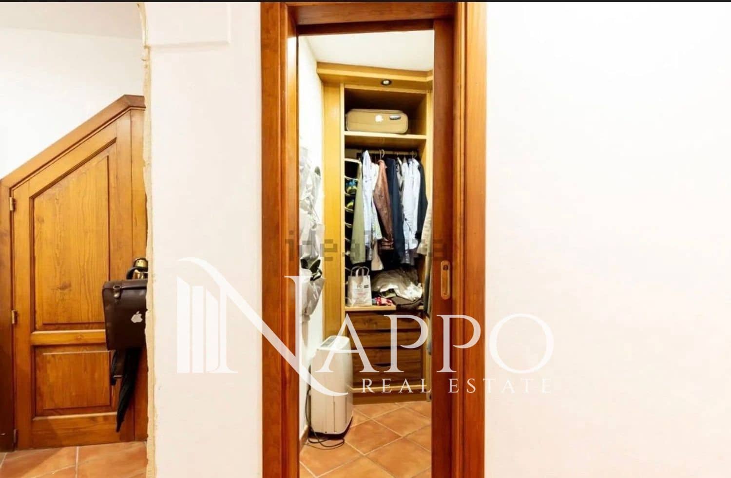 4 bedroom Flat for sale in Palma de Mallorca - € 500,000 (Ref: 9483599)