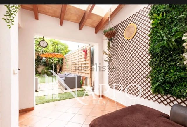 4 bedroom Flat for sale in Palma de Mallorca - € 500,000 (Ref: 9483599)