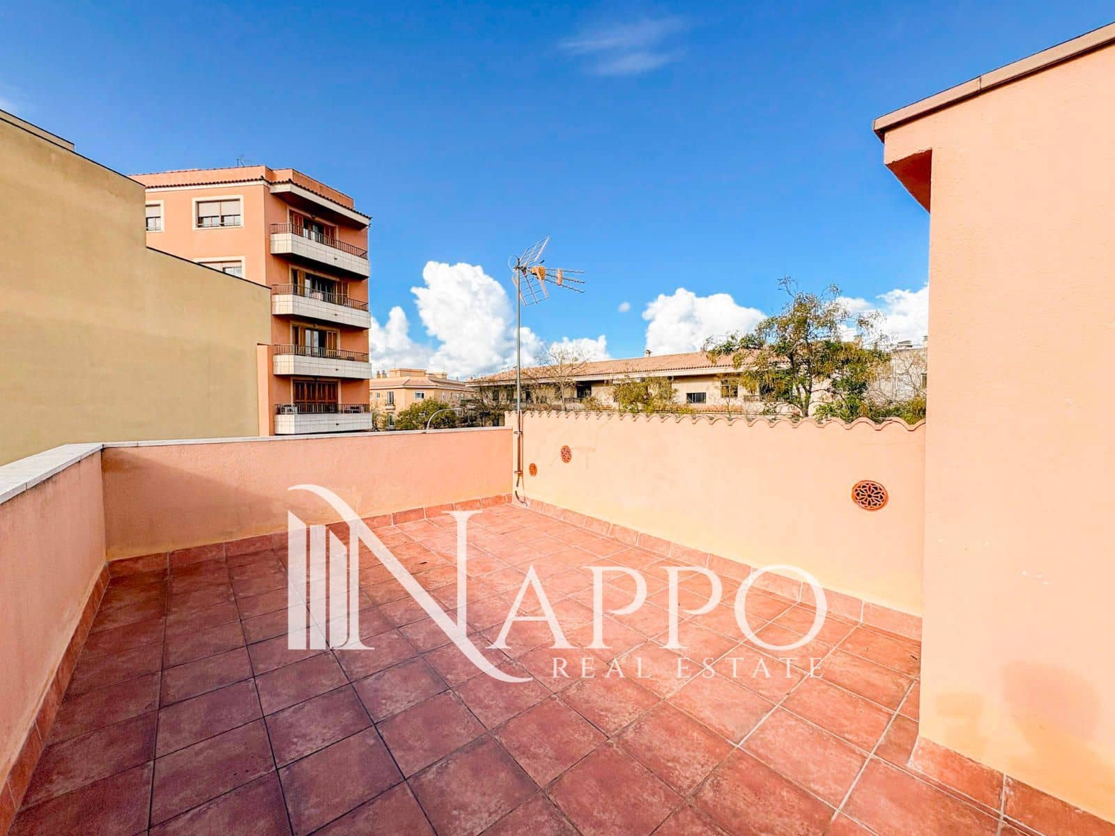 4 Zimmer Haus zu verkaufen in Palma de Mallorca mit Garage - 675.000 € (Ref: 9484978)