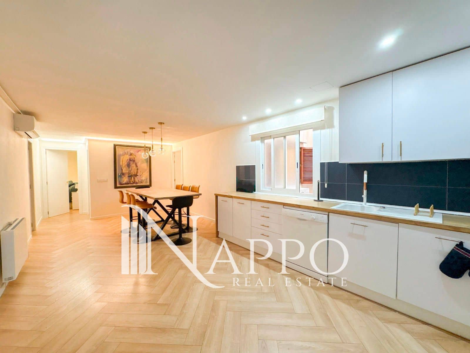 3 bedroom Flat for rent in Palma de Mallorca with garage - € 3,500 (Ref: 9488459)