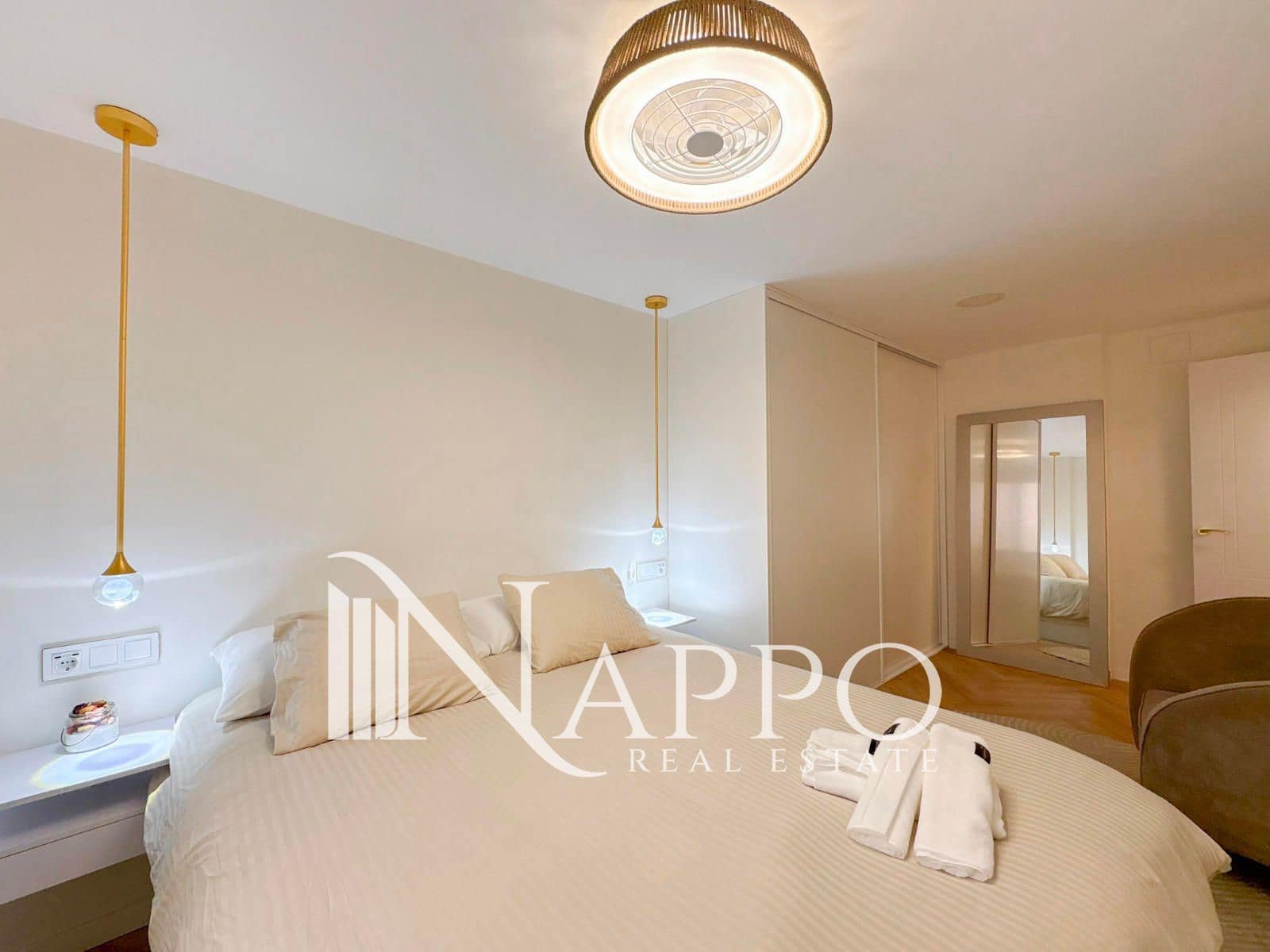 3 bedroom Flat for rent in Palma de Mallorca with garage - € 3,500 (Ref: 9488459)