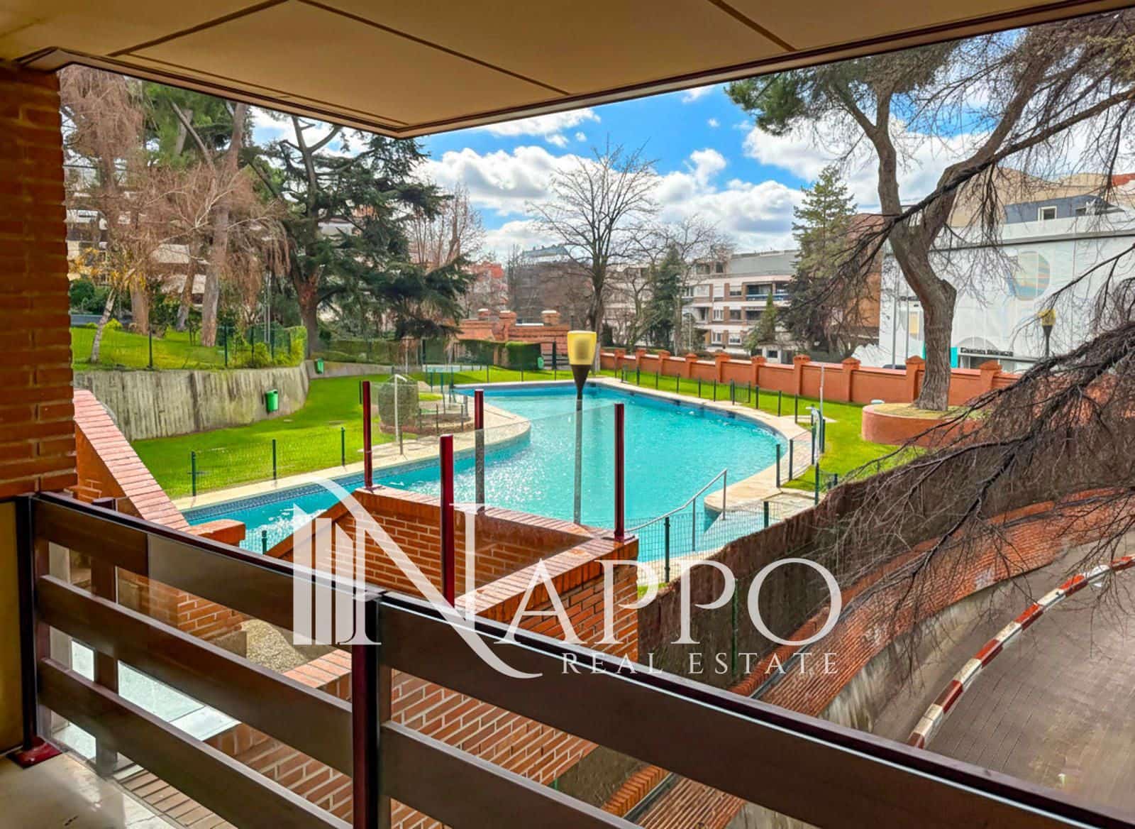 3 soveværelse Lejlighed til salg i Madrid by med swimmingpool garage - € 2.150.000 (Ref: 9498073)