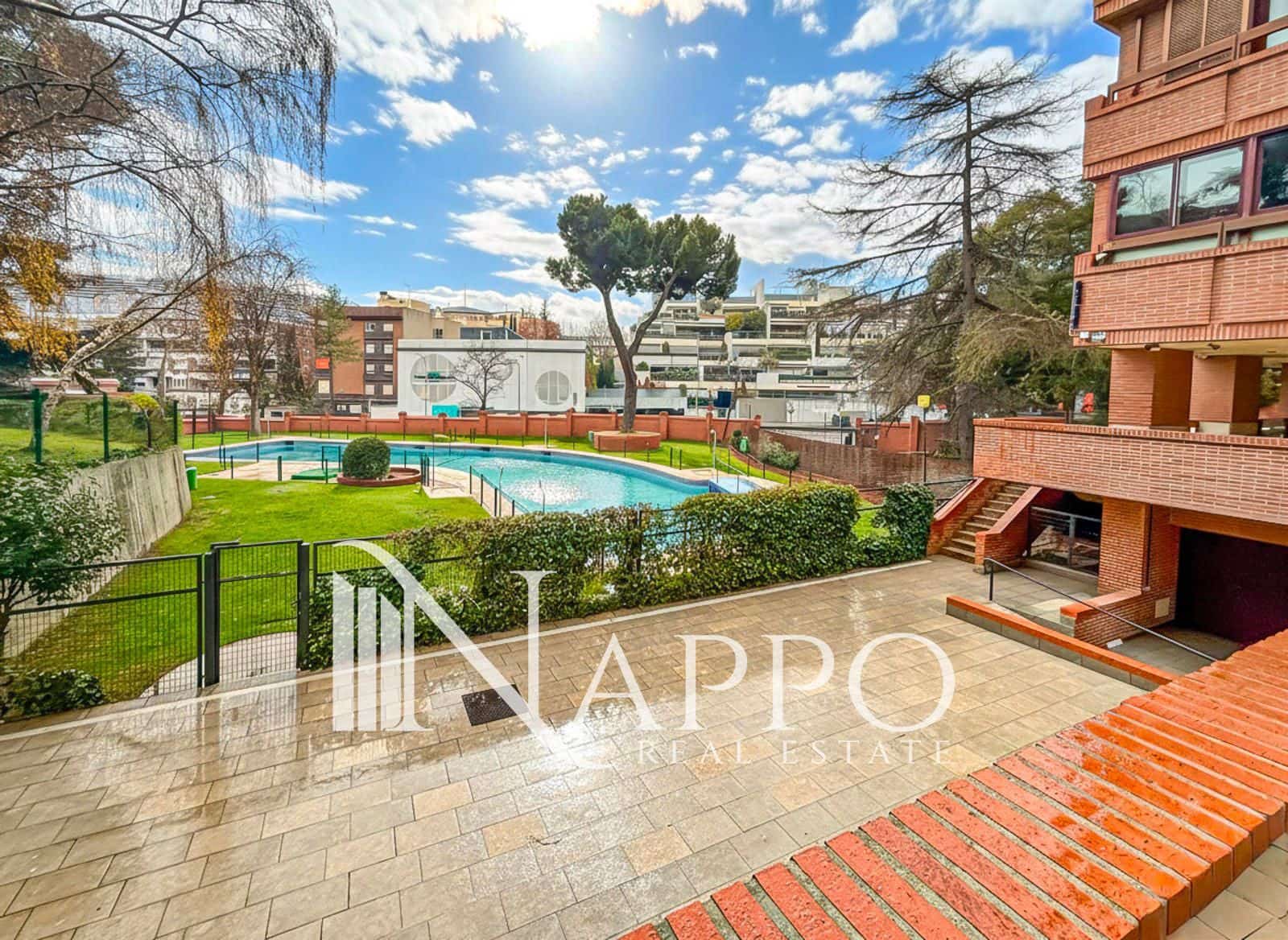 3 soveværelse Lejlighed til salg i Madrid by med swimmingpool garage - € 2.150.000 (Ref: 9498073)