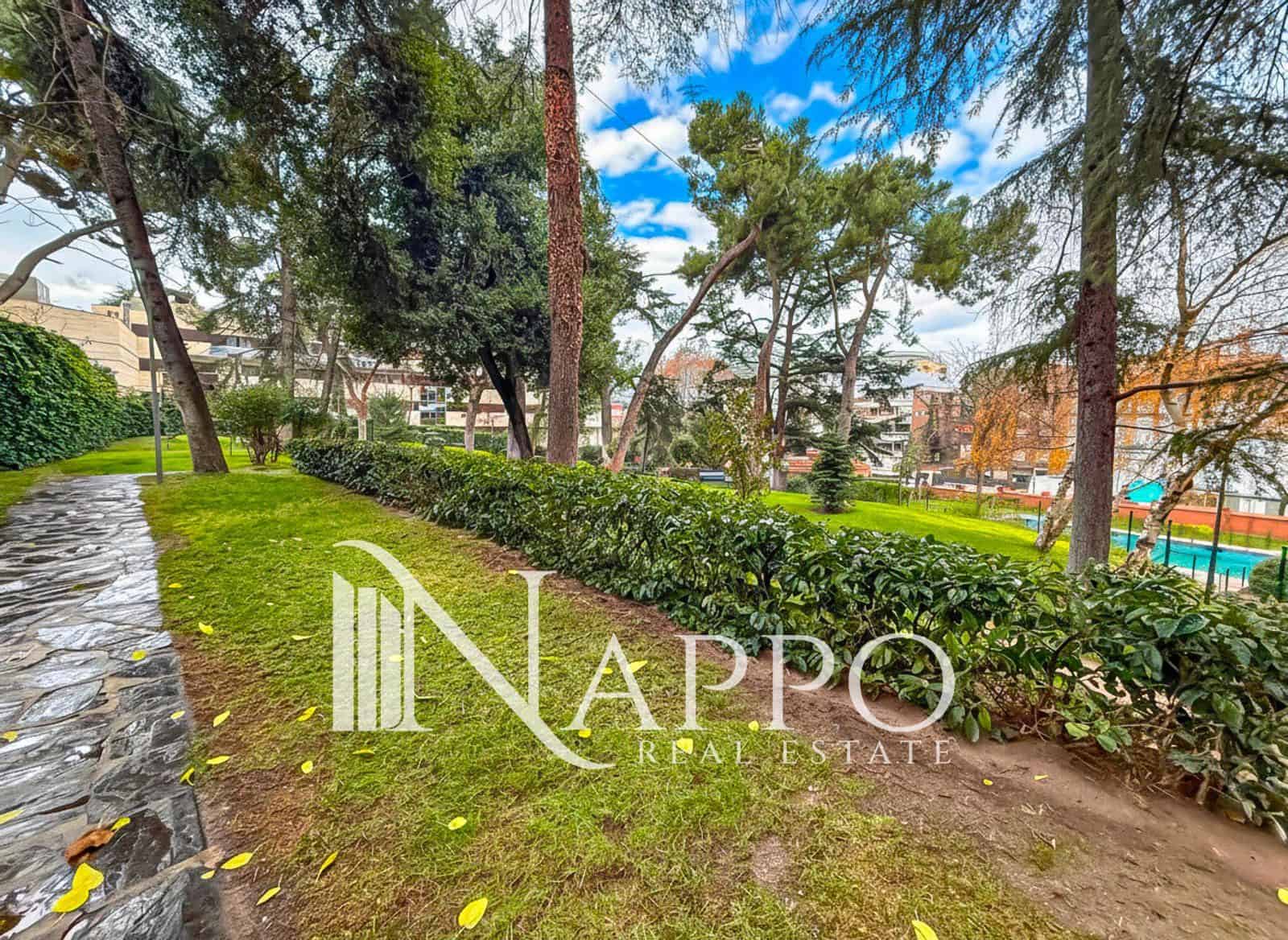 3 soveværelse Lejlighed til salg i Madrid by med swimmingpool garage - € 2.150.000 (Ref: 9498073)