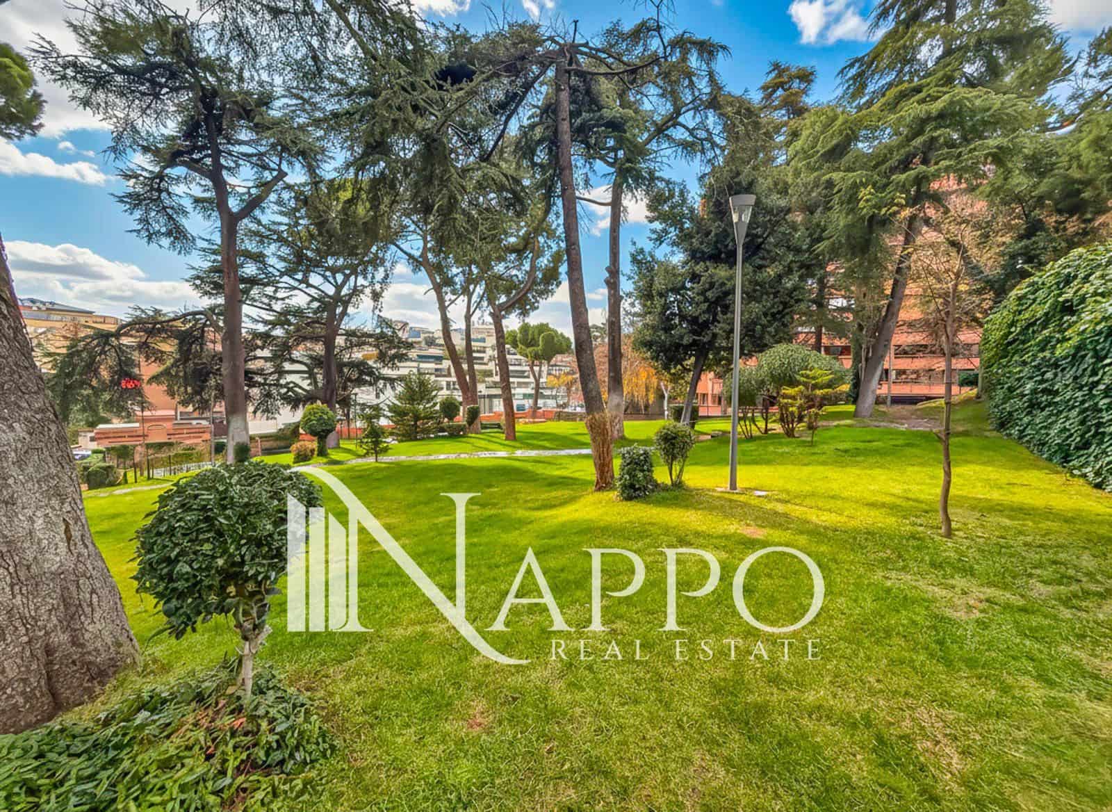 3 soveværelse Lejlighed til salg i Madrid by med swimmingpool garage - € 2.150.000 (Ref: 9498073)