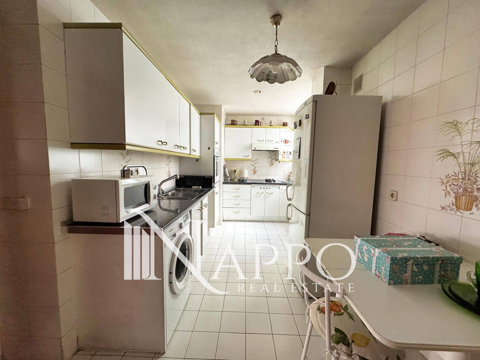 3 soveværelse Lejlighed til salg i Madrid by med swimmingpool garage - € 1.999.000 (Ref: 9498073)