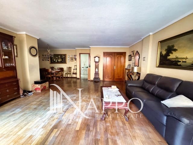 3 soverom Leilighet til salgs i Hispanoamérica, Madrid by med svømmebasseng garasje - € 2 150 000 (Ref: 9498073)