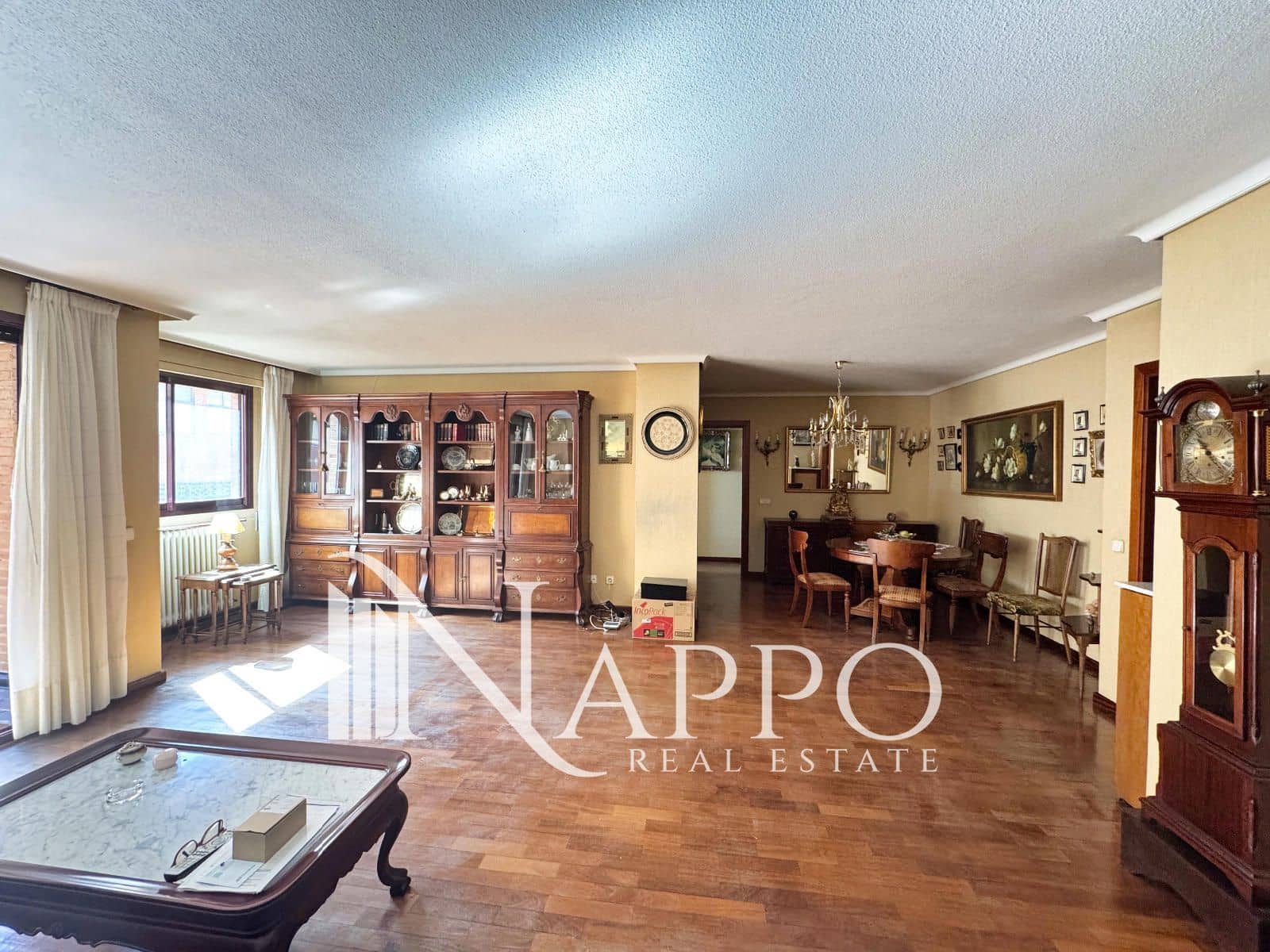 Piso de 3 habitaciones en Madrid ciudad en venta con piscina garaje - 1.999.000 € (Ref: 9498073)