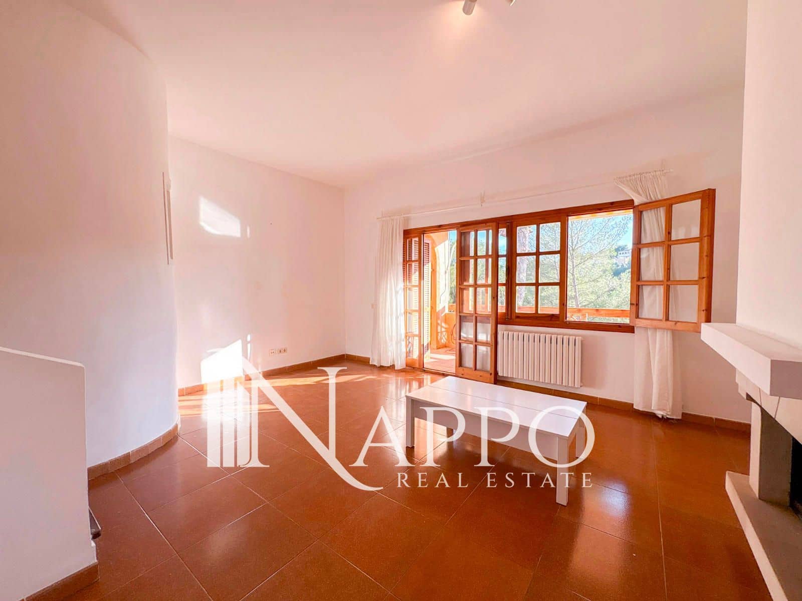 4 makuuhuone Omakotitalo myytävänä paikassa Cas Catala mukana uima-altaan 
autotalli - 795 000 € (Ref: 9503088)