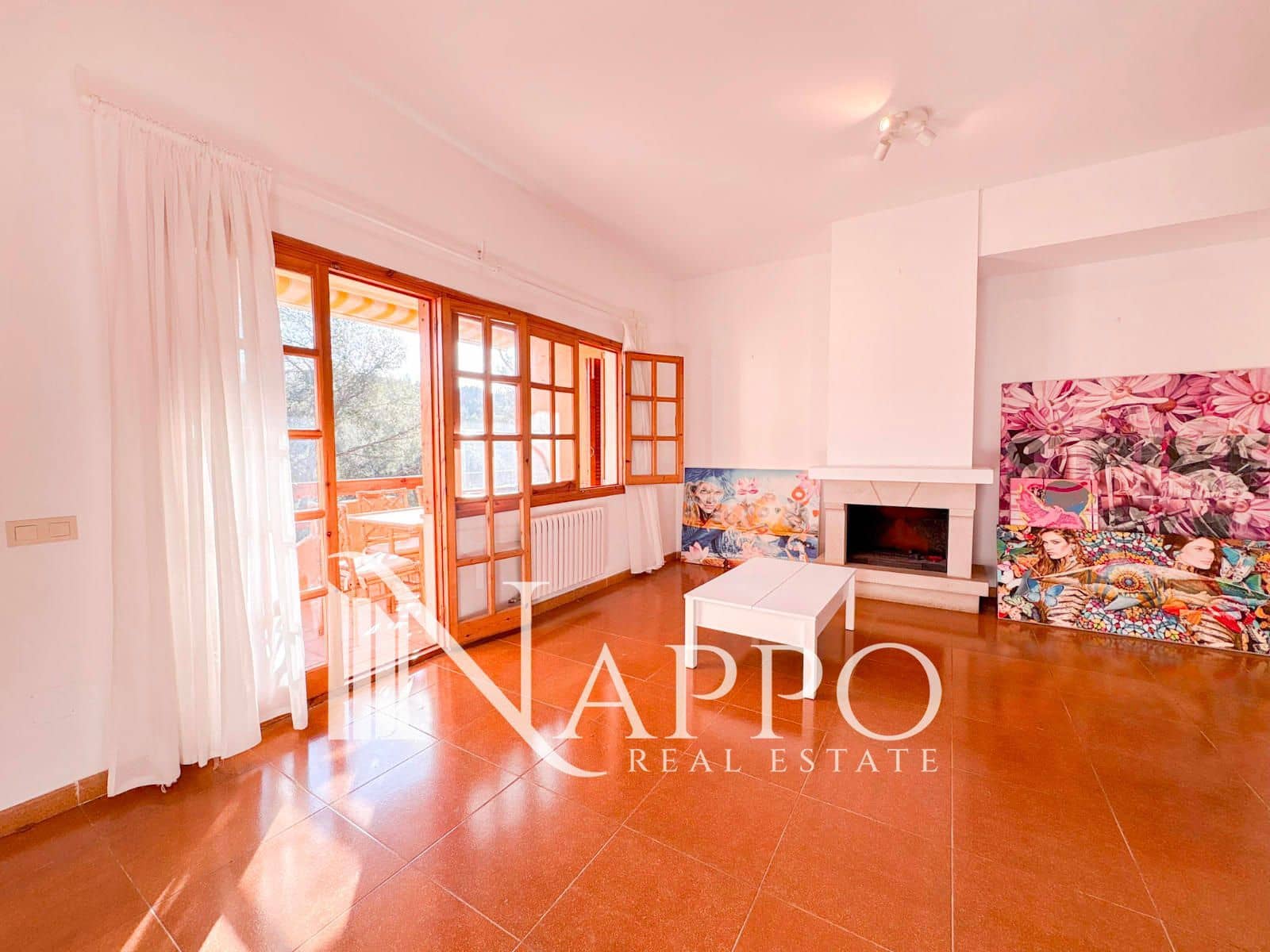 4 makuuhuone Omakotitalo myytävänä paikassa Cas Catala mukana uima-altaan 
autotalli - 795 000 € (Ref: 9503088)