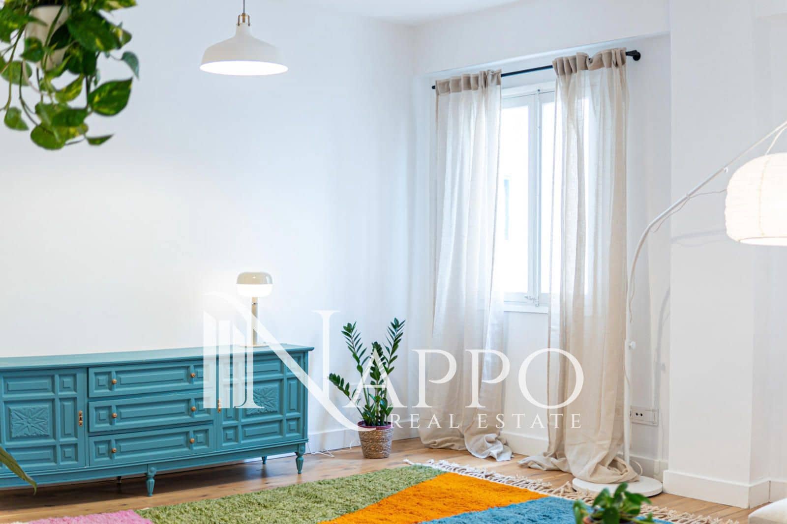 2 bedroom Flat for rent in Palma de Mallorca - € 1,700 (Ref: 9511172)