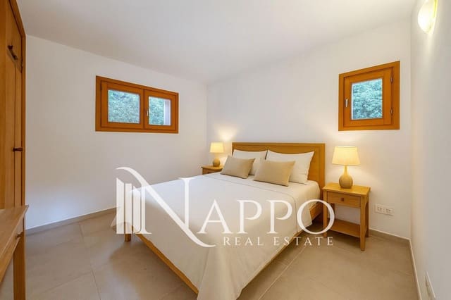 2 sovrum Lägenhet att hyra i Santa Ponsa med pool - 1 600 € (Ref: 9511173)
