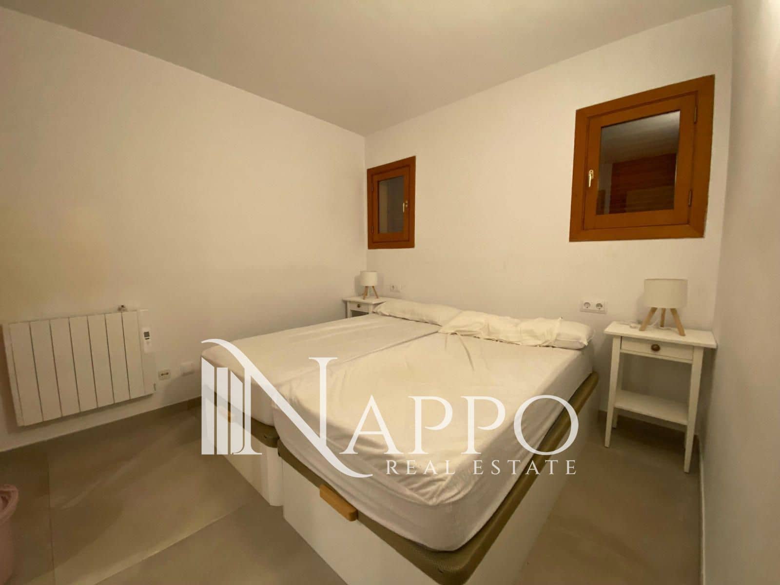 2 sypialnia Mieszkanie do wynajęcia w Santa Ponsa z basenem garażem - 1 600 € (Ref: 9511173)