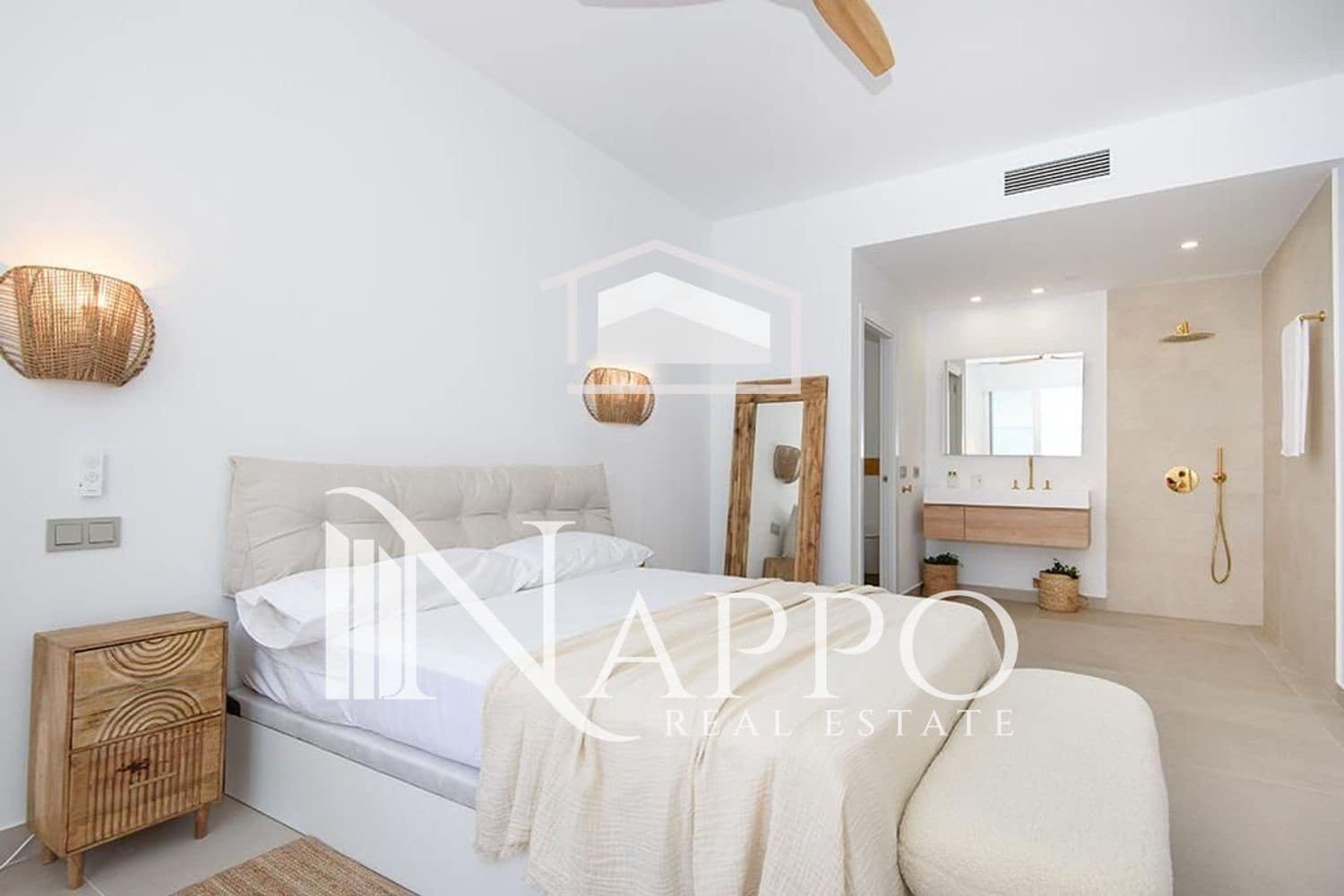 Appartement de 3 chambres à louer à Colonia de Sant Jordi avec piscine garage - 2 950 € (Ref: 9511174)