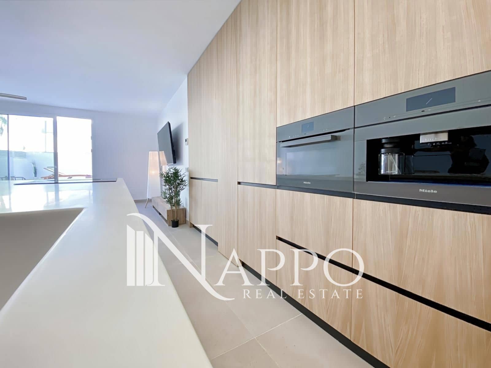 Appartement de 3 chambres à louer à Colonia de Sant Jordi avec piscine garage - 2 950 € (Ref: 9511174)