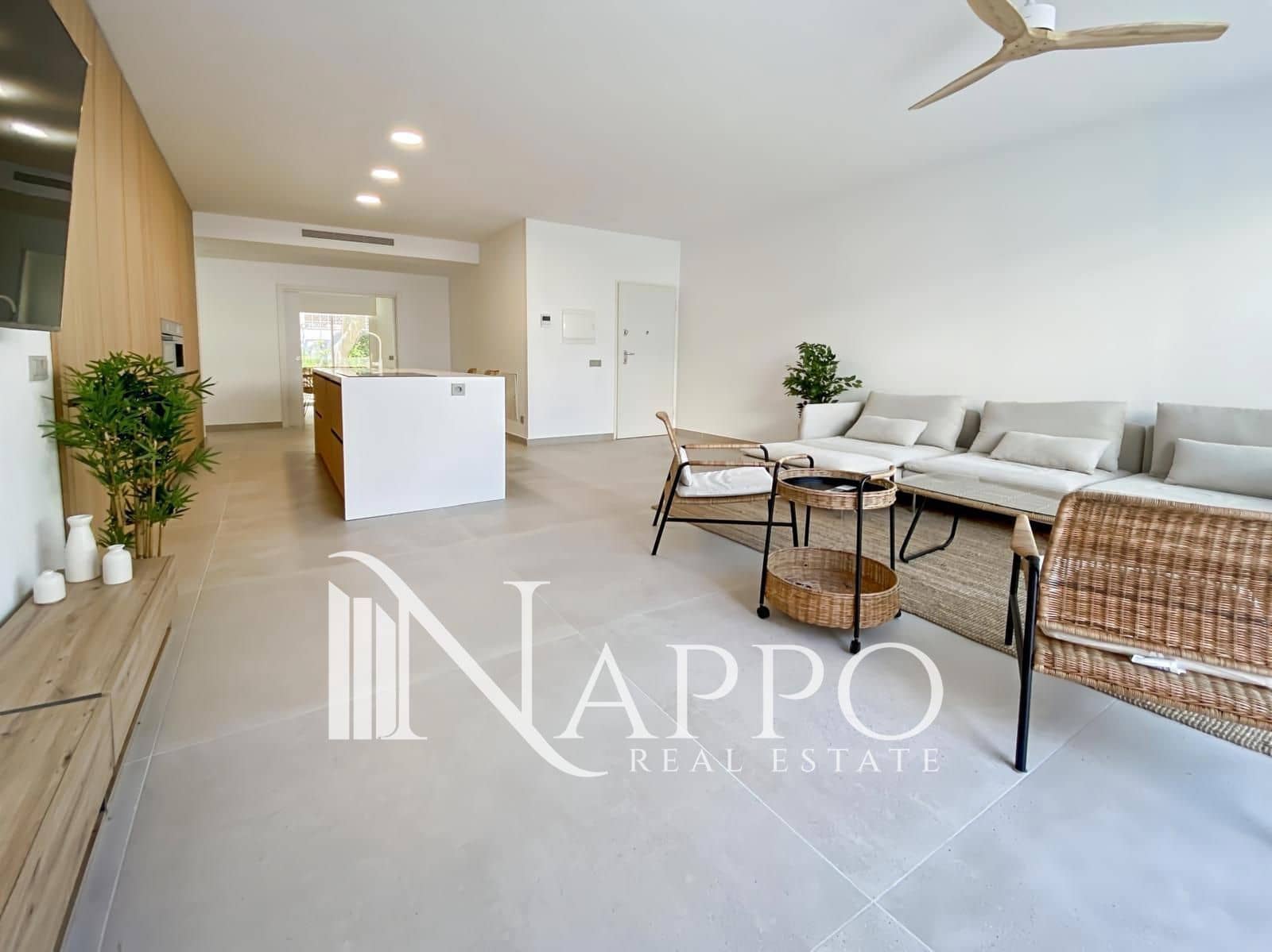 Appartement de 3 chambres à louer à Colonia de Sant Jordi avec piscine garage - 2 950 € (Ref: 9511174)