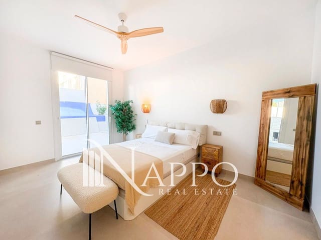 3 soveværelse Lejlighed til salg i Colonia de Sant Jordi, Ses Salines med swimmingpool garage - € 849.000 (Ref: 9511174)