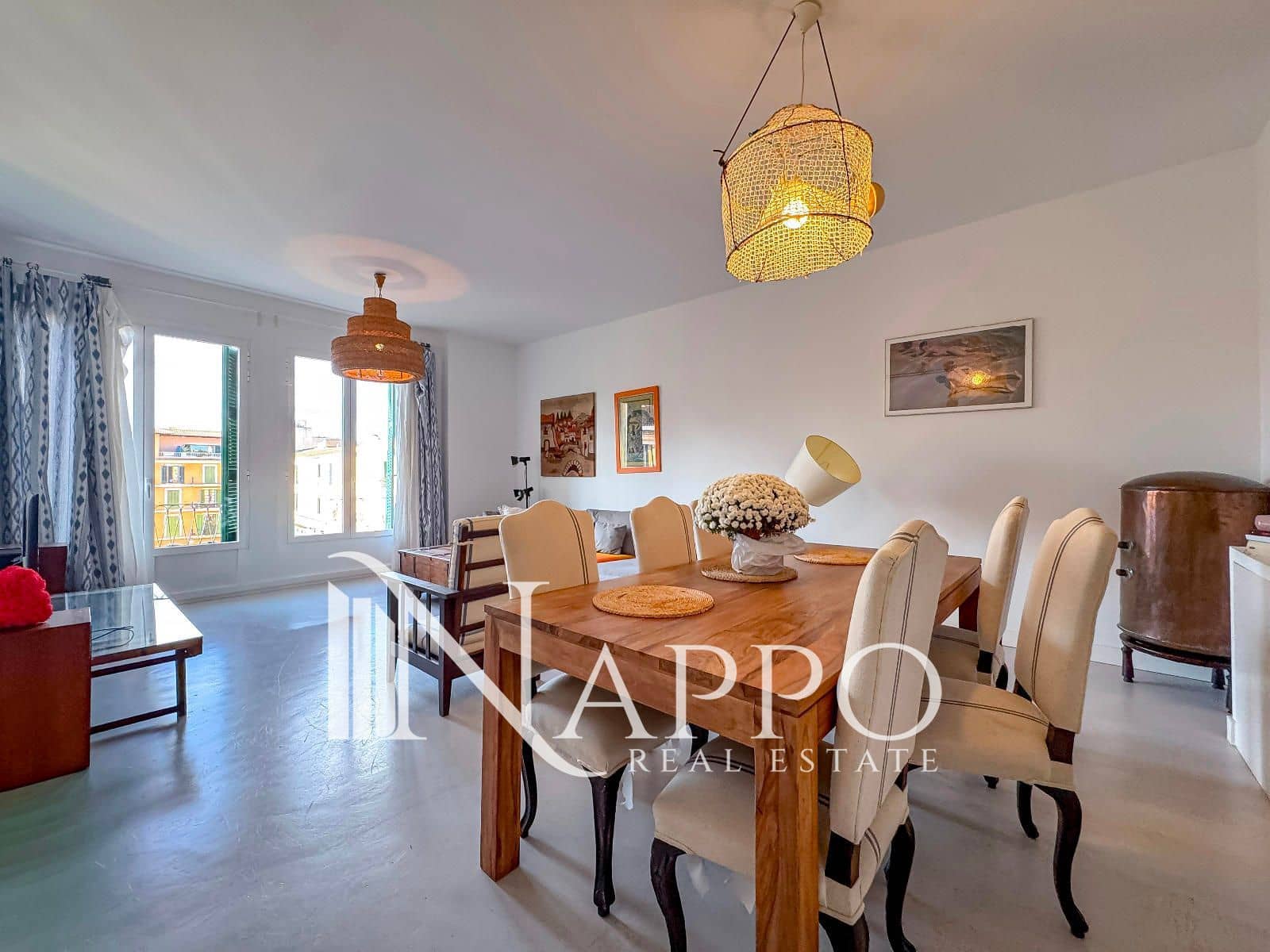 3 bedroom Flat for rent in Palma de Mallorca with garage - € 2,300 (Ref: 9511175)