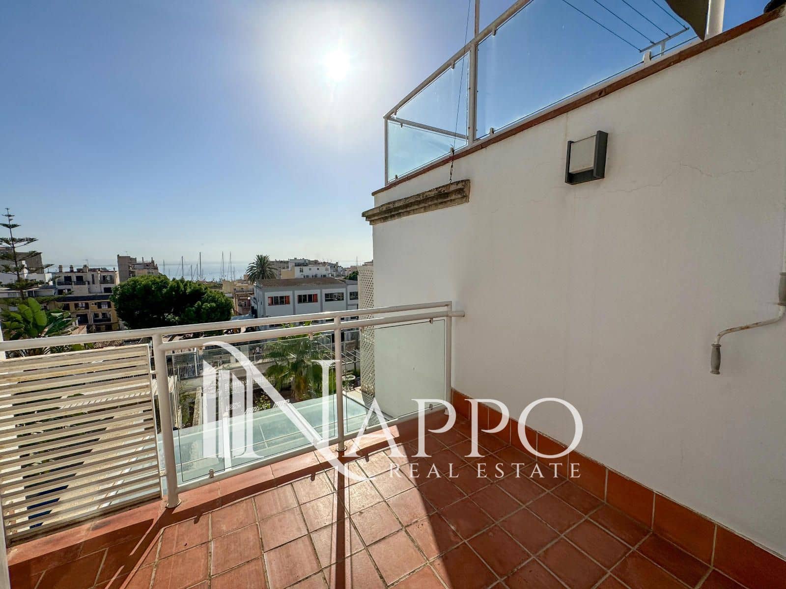 5 soveværelse Byhus til salg i Palma de Mallorca med swimmingpool garage - € 2.095.000 (Ref: 9521539)