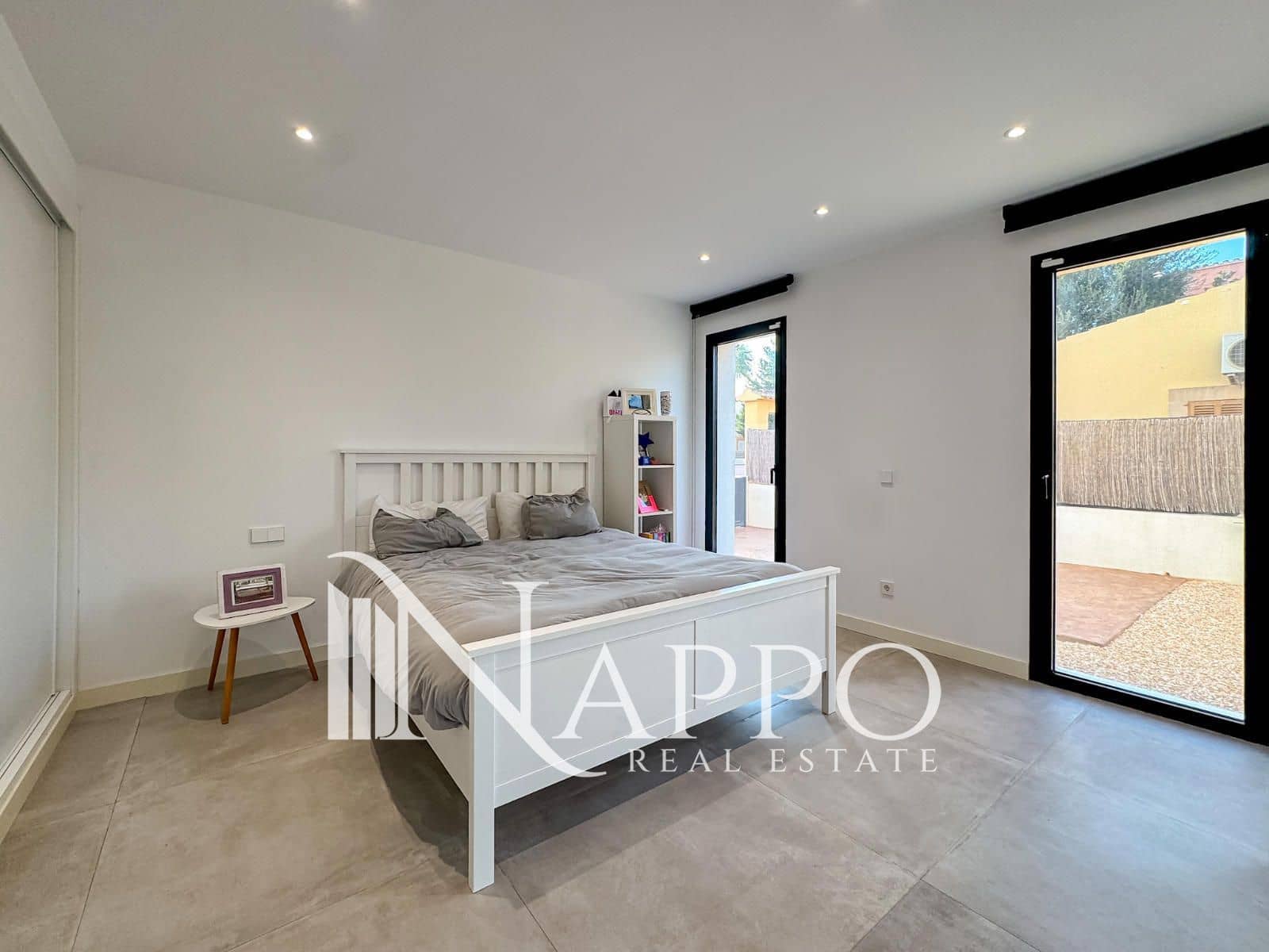 4 makuuhuone Omakotitalo vuokrattavana paikassa Sa Rapita / La Rapita mukana uima-altaan 
autotalli - 2 500 € (Ref: 9525965)