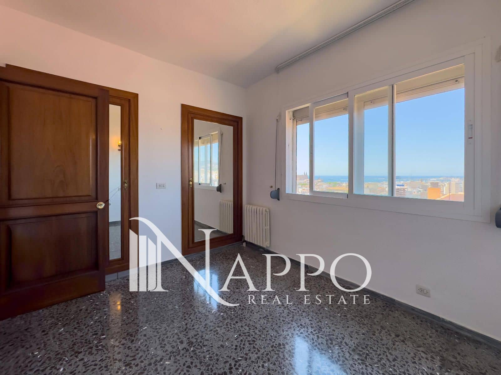 4 sypialnia Mieszkanie na sprzedaż w Palma de Mallorca z garażem - 579 000 € (Ref: 9534949)