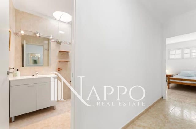 2 chambre Appartement à vendre à Puerto del Carmen, Tías - 275 000 € (Ref: 9534950)