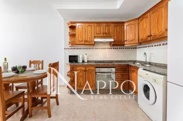 2 chambre Appartement à vendre à Puerto del Carmen, Tías - 275 000 € (Ref: 9534950)