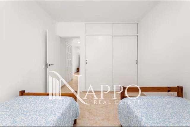 2 chambre Appartement à vendre à Puerto del Carmen, Tías - 275 000 € (Ref: 9534950)