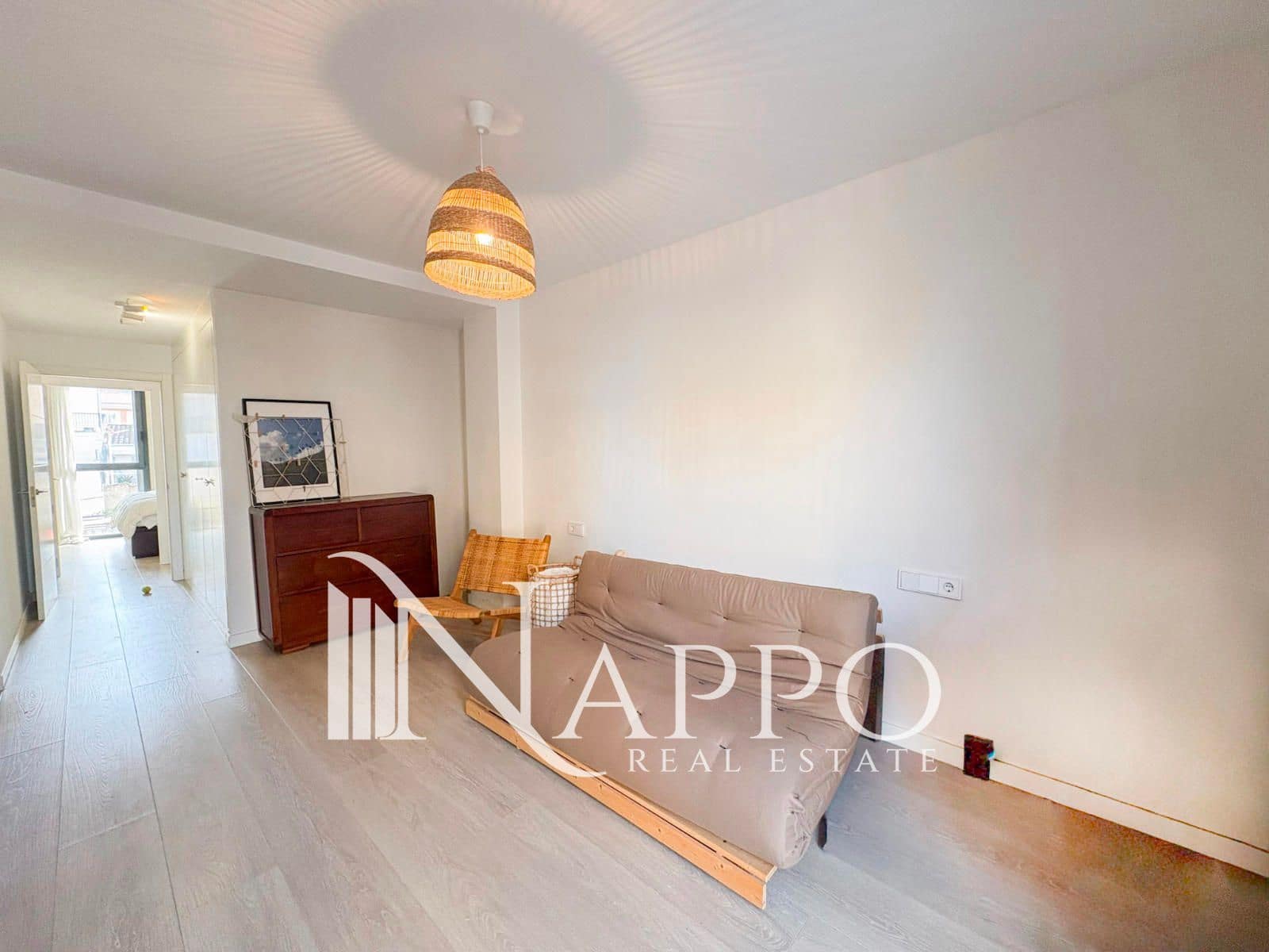 3 bedroom Flat for rent in Portixol with garage - € 2,250 (Ref: 9542508)