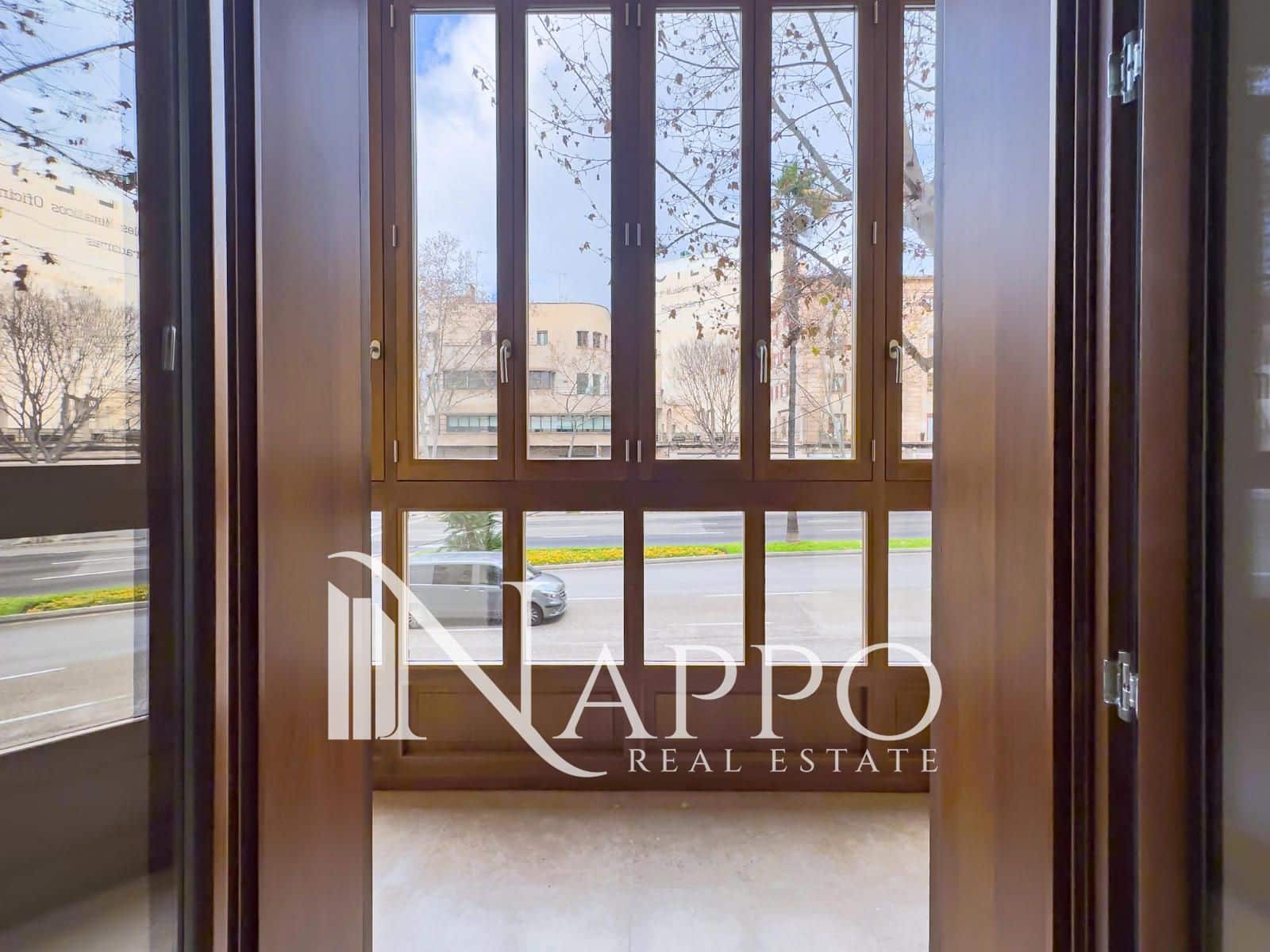 3 bedroom Flat for rent in Palma de Mallorca with garage - € 2,800 (Ref: 9548597)