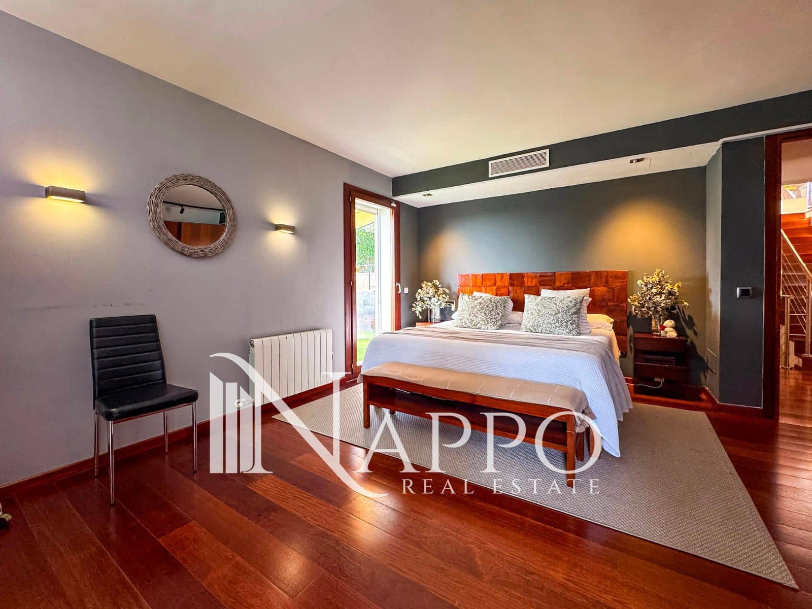 4 makuuhuone Huvila myytävänä paikassa Genova mukana uima-altaan 
autotalli - 2 490 000 € (Ref: 9553031)