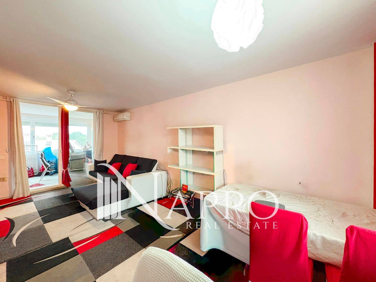 Flat te koop in L'Arenal / S'Arenal met garage - € 400.000 (Ref: 9553032)