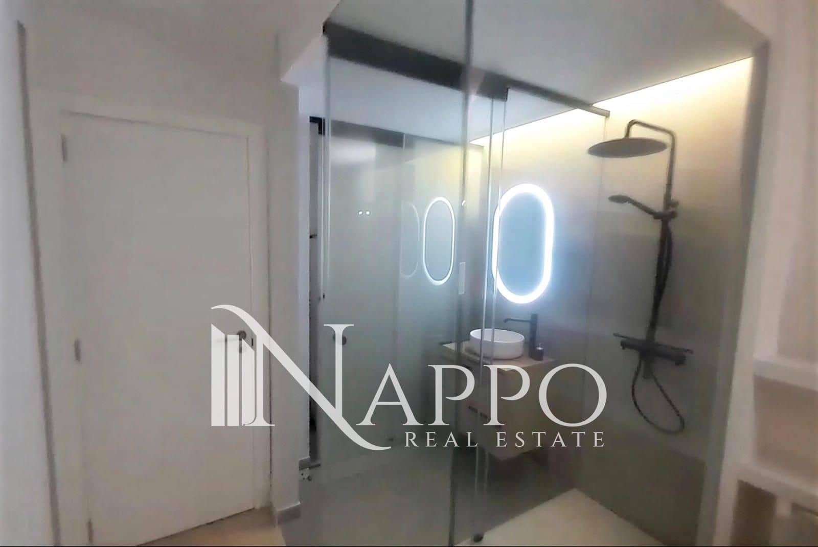 Piso de 3 habitaciones en Palma de Mallorca en alquiler con piscina garaje - 2.100 € (Ref: 9558959)