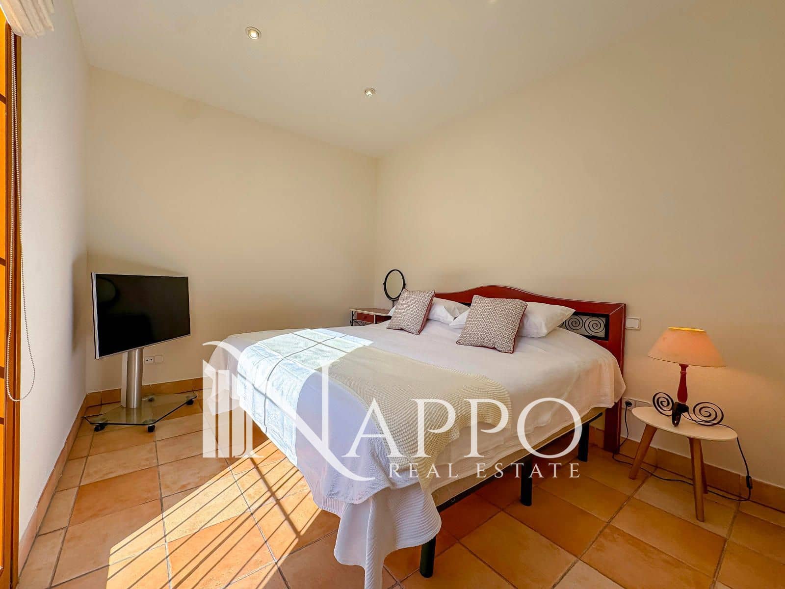 3 slaapkamer Flat te koop in Puerto de Andratx met zwembad garage - € 1.049.000 (Ref: 9562217)