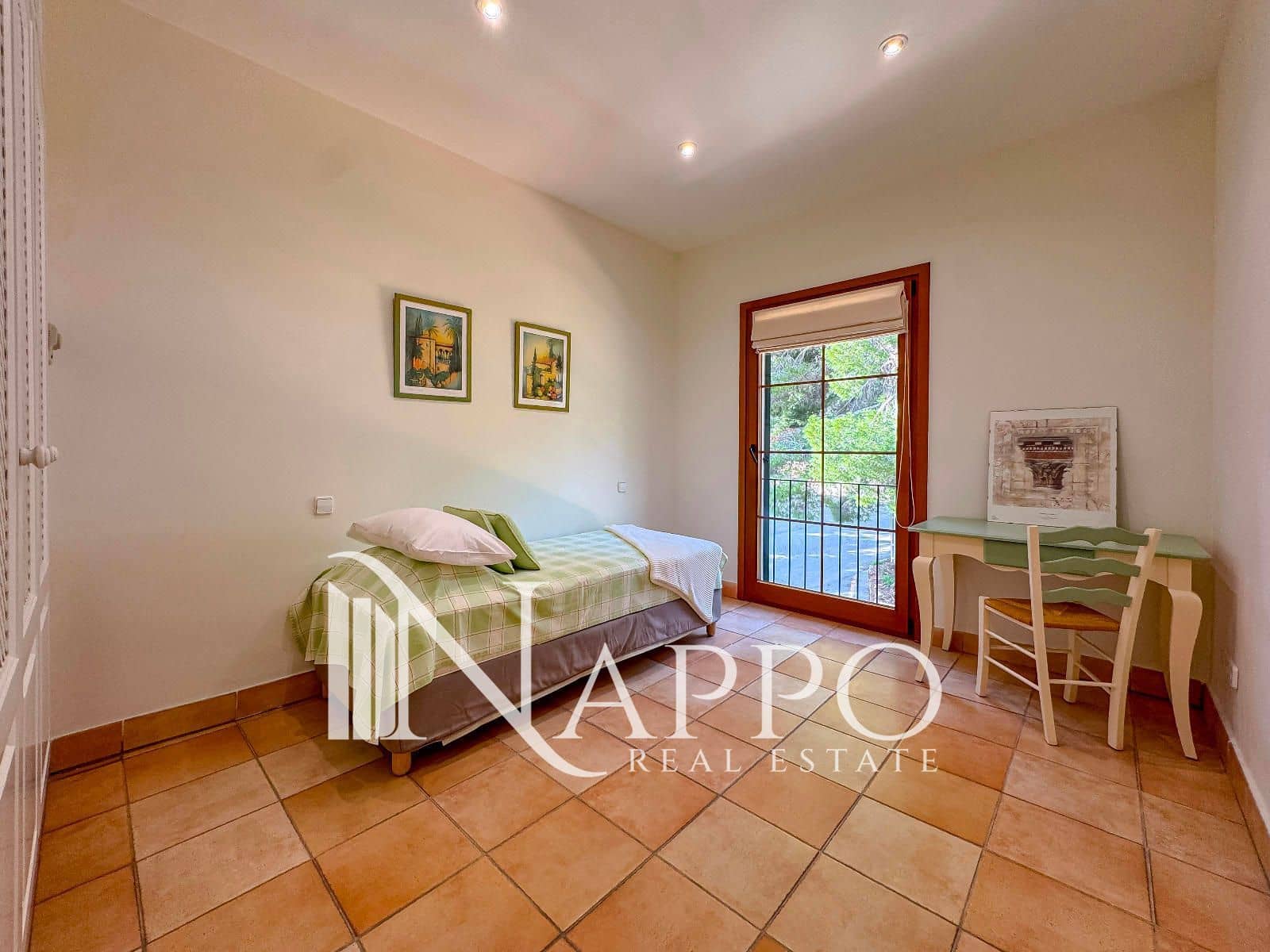 3 slaapkamer Flat te koop in Puerto de Andratx met zwembad garage - € 1.049.000 (Ref: 9562217)