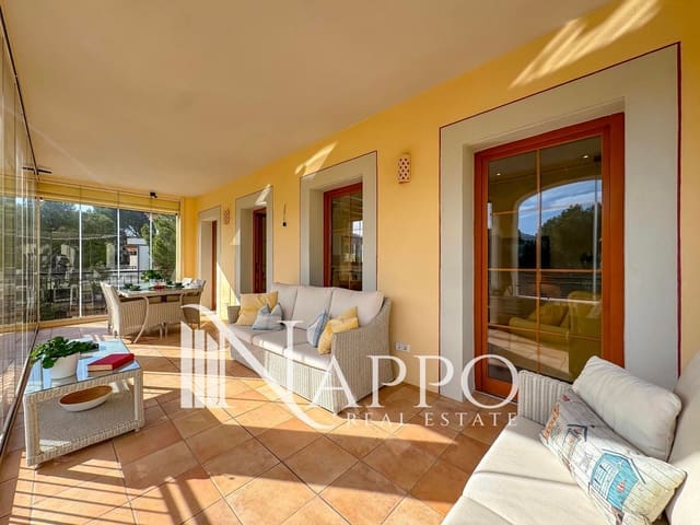 3 slaapkamer Flat te koop in Puerto de Andratx, Andratx met zwembad garage - € 1.049.000 (Ref: 9562217)