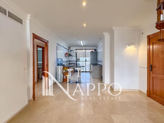 2 soveværelse Penthouse til leje i Coll d'en Rabassa, Palma de Mallorca med swimmingpool garage - € 3.500 (Ref: 9570080)