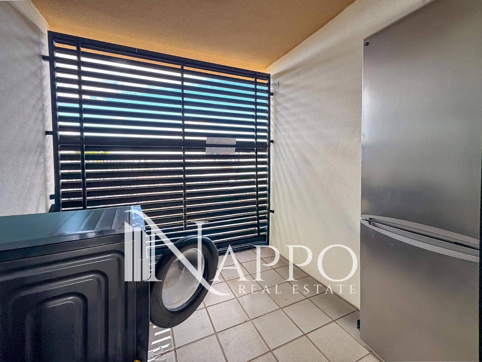 2 soveværelse Penthouse til leje i Coll d'en Rabassa med swimmingpool garage - € 3.500 (Ref: 9570080)