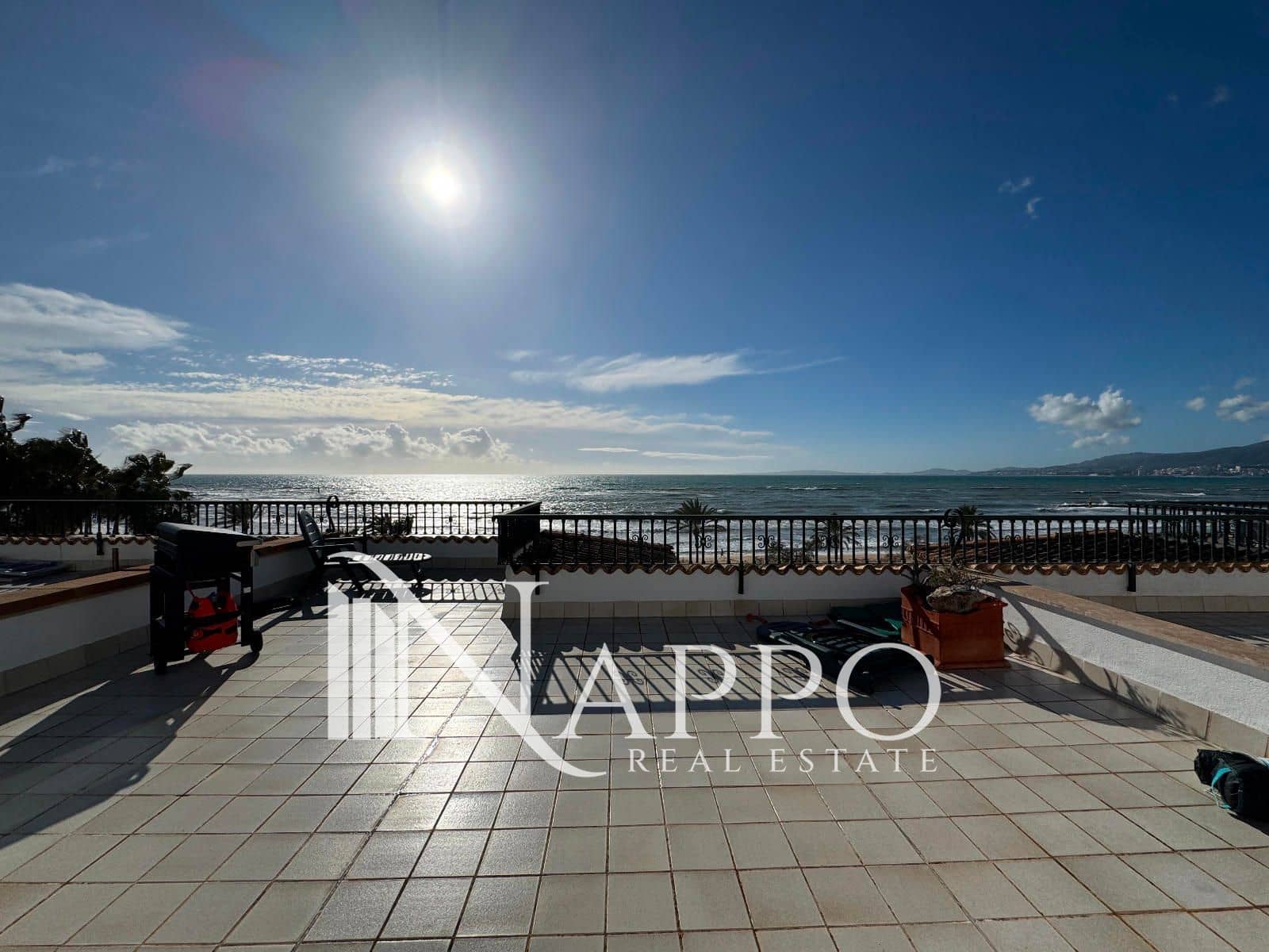 2 makuuhuone Kattohuoneisto vuokrattavana paikassa Coll d'en Rabassa mukana uima-altaan 
autotalli - 3 500 € (Ref: 9570080)