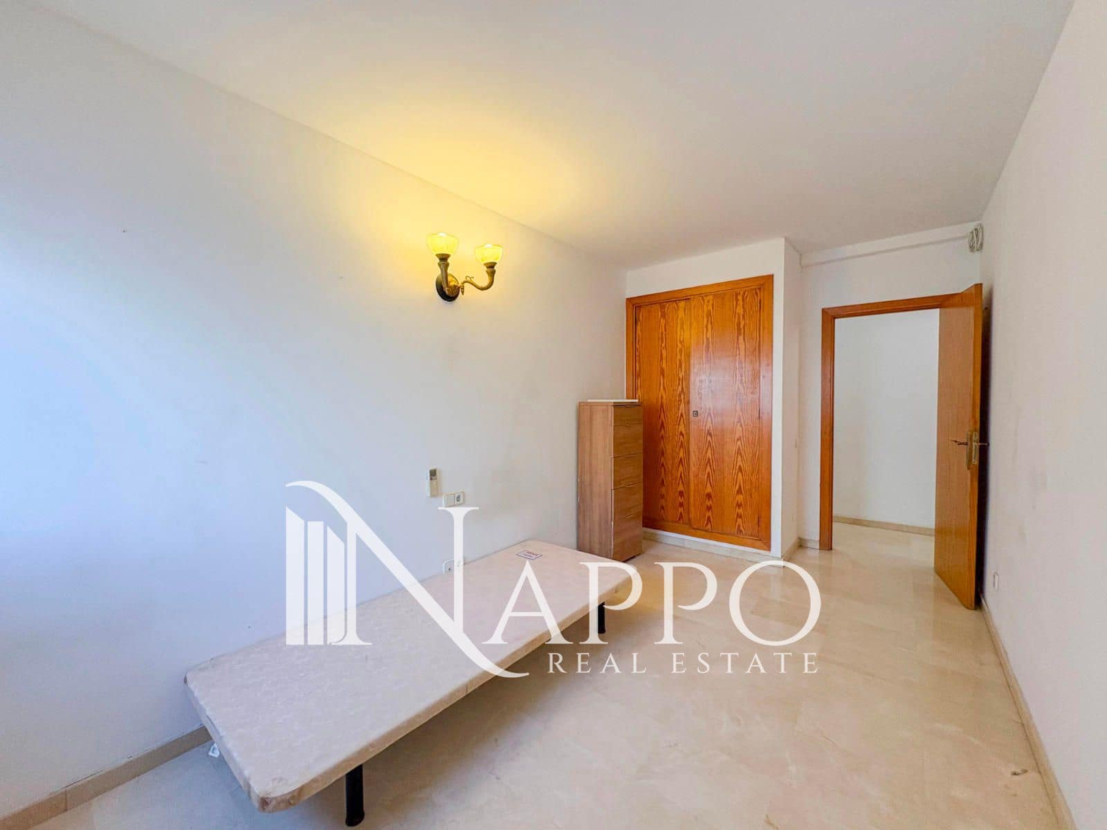 3 quarto Apartamento para venda em Es Molinar / El Molinar - 450 000 € (Ref: 9578247)