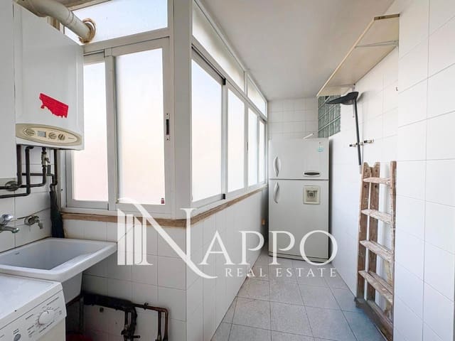 3 quarto Apartamento para venda em Es Molinar / El Molinar, Palma de Mallorca - 450 000 € (Ref: 9578247)