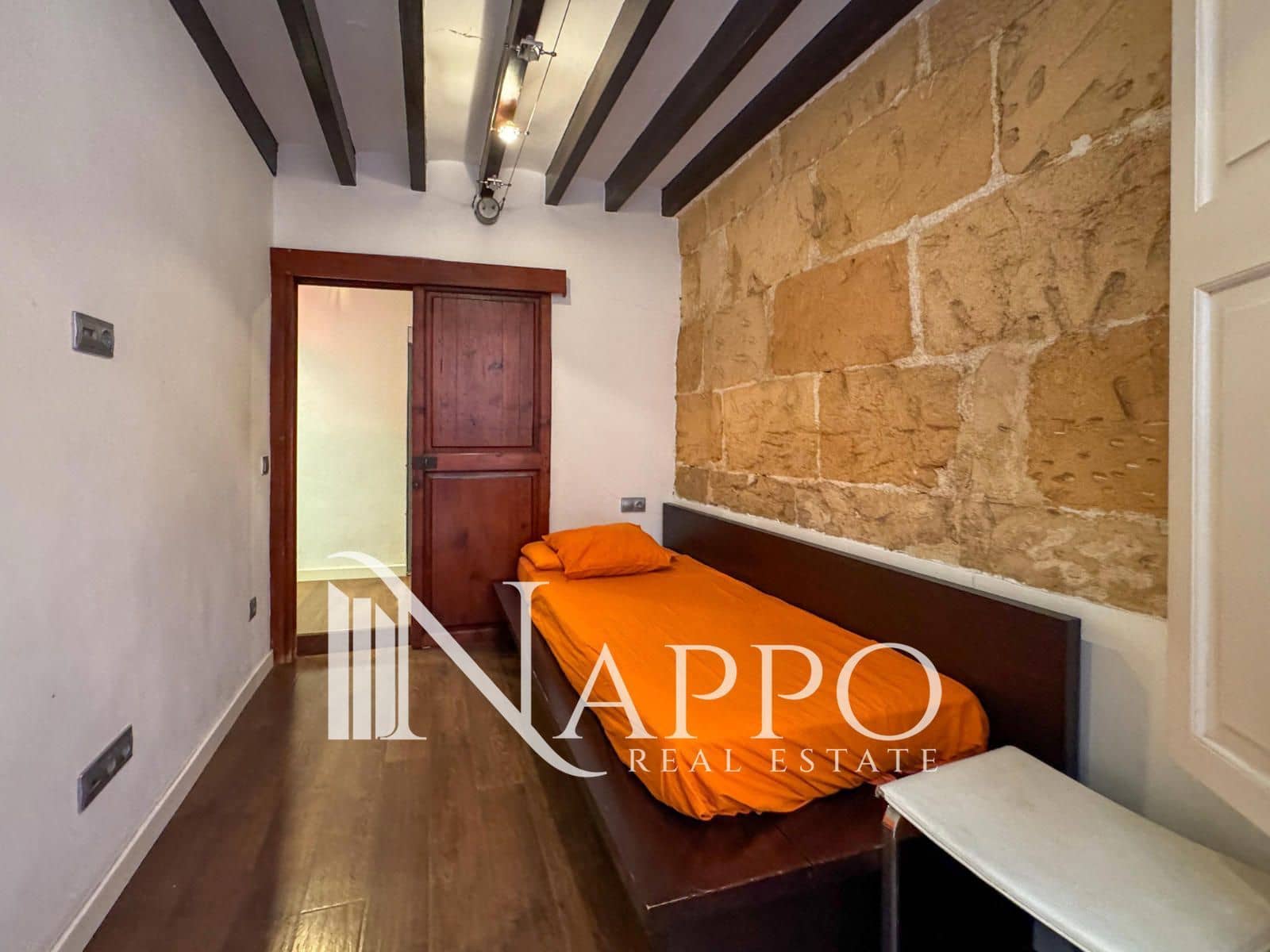 Appartement de 2 chambres à louer à Palma de Mallorca - 1 700 € (Ref: 9579168)